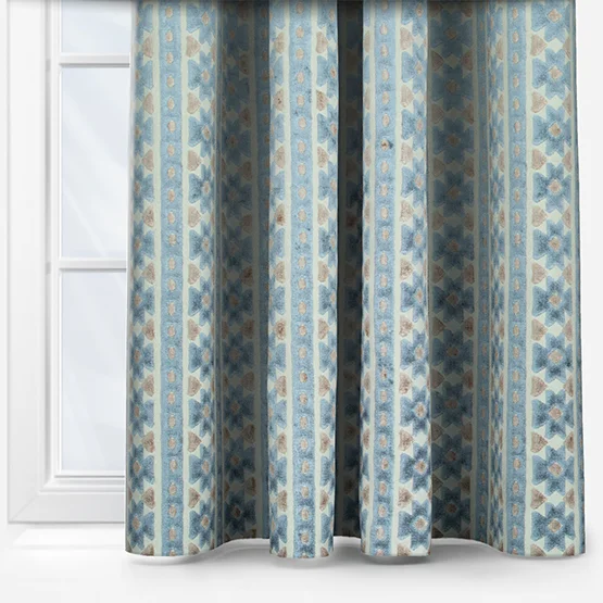 Blue curtain iliv bazaar glacier.