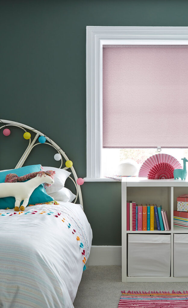 image of kids bedroom room to show how cordless blinds are child safe