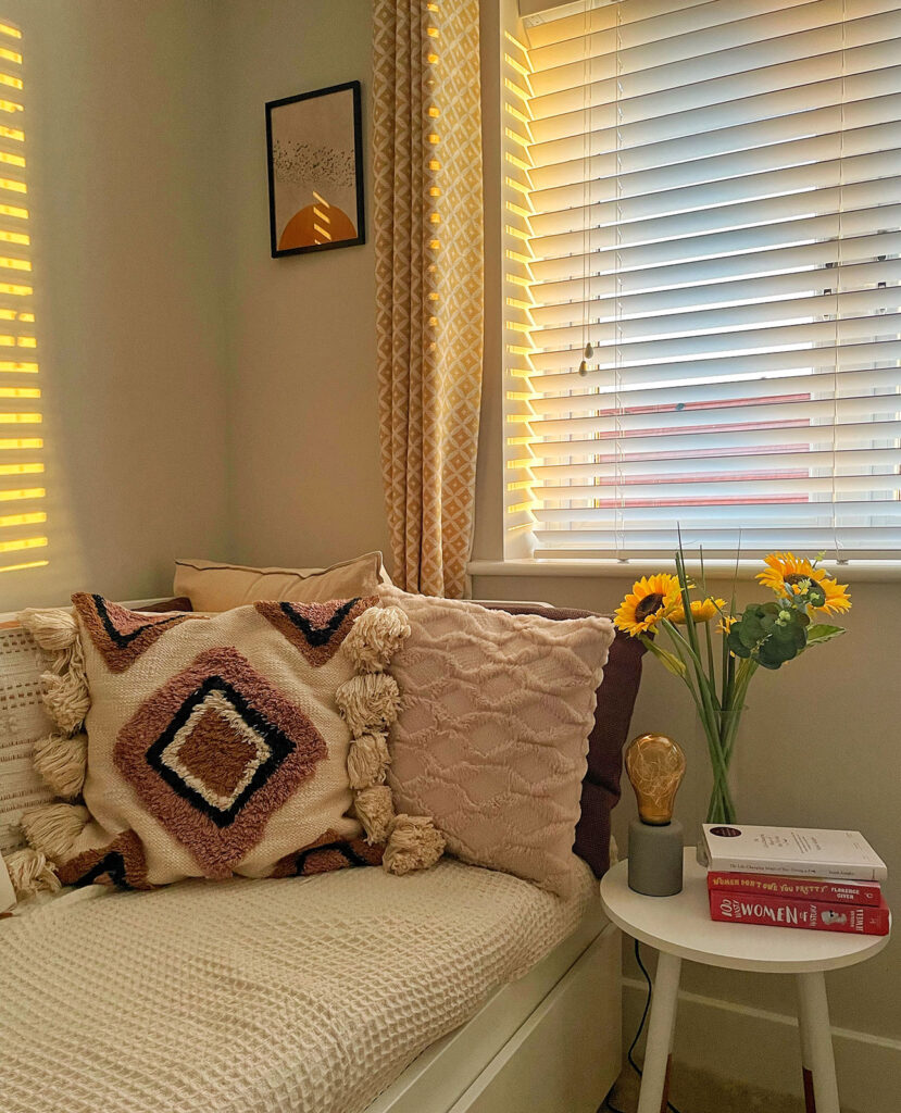 image to show customers using blinds direct products 