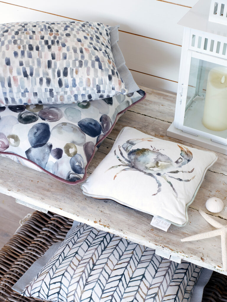 photo that shows example of under the sea bedroom accessories