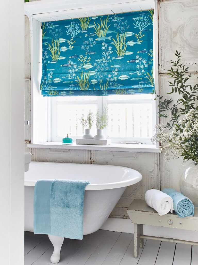 under the sea themed bathroom