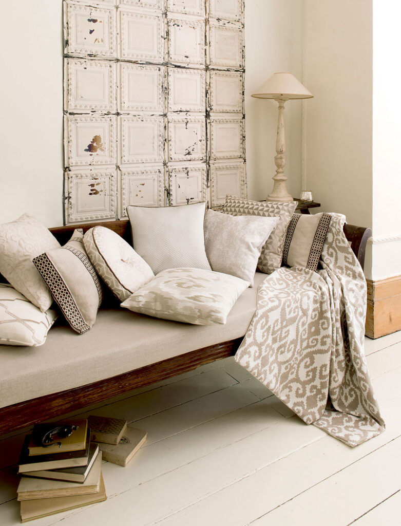 photo to show example of a neutral coloured inspired living room 