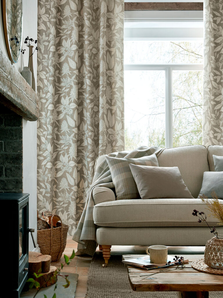 image of neutral coloured living room 