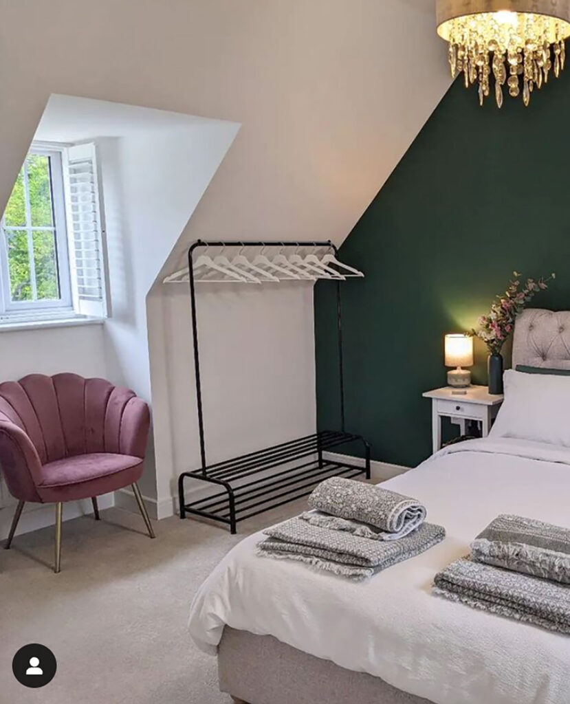 photo of a green bedroom